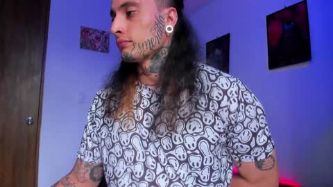 leopmonk help me reach 100 thumbs up online show from December 3, 2024, 5:12 pm