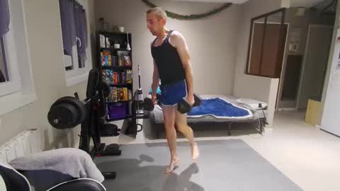 Snapshot of ryukukamifr chatting on December 5, 2025, 7:43 pm Ryuk FR online show from December 5, 2025, 7:43 pm