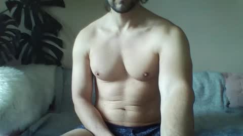 s43_ online show from November 12, 2025, 10:37 am