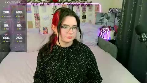 Kate online show from February 10, 2025, 11:57 am