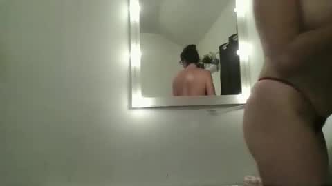 Snapshot of s_lo2626 chatting on November 22, 2025, 10:20 pm s_lo2626 online show from November 22, 2025, 10:20 pm