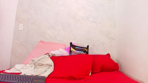 Snapshot of s_sofia_ chatting on January 8, 2025, 7:13 pm s_sofia_ online show from January 8, 2025, 7:13 pm