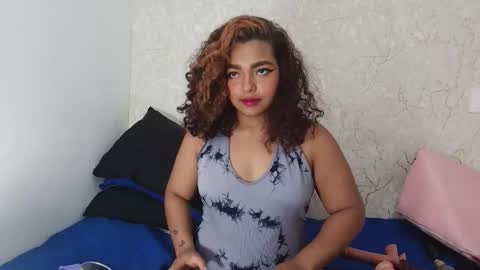 Snapshot of s_sofia_ chatting on September 22, 2025, 7:27 pm s_sofia_ online show from September 22, 2025, 7:27 pm