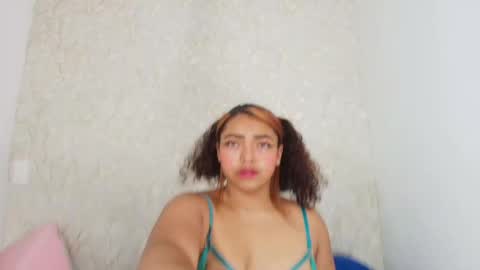 Snapshot of s_sofia_ chatting on September 25, 2025, 7:28 pm s_sofia_ online show from September 25, 2025, 7:28 pm