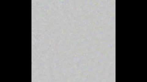 Snapshot of s_u_n_r_i_s_e_e chatting on November 9, 2025, 2:54 am Leslie Beltrn online show from November 9, 2025, 2:54 am