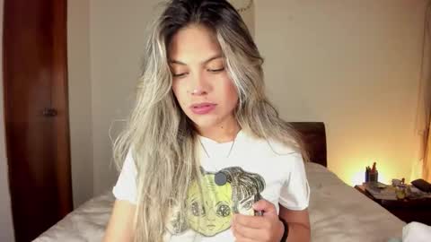 Leslie Beltrn online show from February 17, 2026, 4:42 am