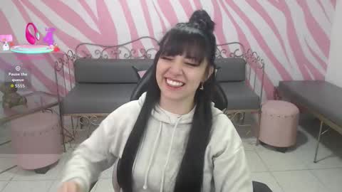 Sabrina online show from December 5, 2025, 1:20 pm