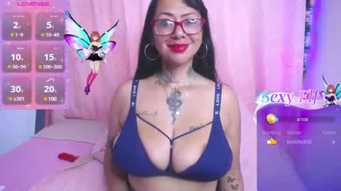 Snapshot of saalomee_1 chatting on February 8, 2025, 1:44 pm saalomee 1 online show from February 8, 2025, 1:44 pm