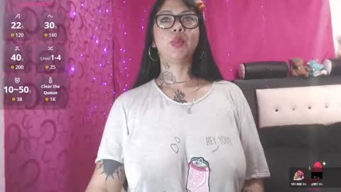 Snapshot of saalomee_1 chatting on October 12, 2025, 7:46 pm saalomee 1 online show from October 12, 2025, 7:46 pm