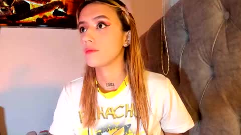 Snapshot of sabrina_cole chatting on November 28, 2025, 4:37 am . Sabrina Cole . online show from November 28, 2025, 4:37 am