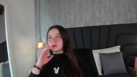 Sabrina Maria online show from March 1, 2025, 7:37 pm