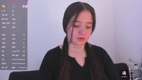Snapshot of sabrina_lennox chatting on July 10, 2026, 7:05 pm Sabrina Maria online show from July 10, 2026, 7:05 pm