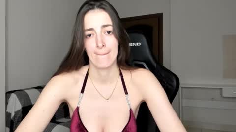 Snapshot of sabrina_mur chatting on November 19, 2025, 2:39 pm sabrina_mur online show from November 19, 2025, 2:39 pm