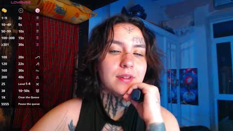 Lilith Solar online show from November 26, 2025, 5:25 pm