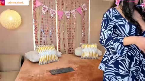 Snapshot of sabrina_shark chatting on February 13, 2026, 2:07 am Sabrina Shark online show from February 13, 2026, 2:07 am