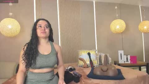 Snapshot of sabrina_shark chatting on February 21, 2026, 2:23 am Sabrina Shark online show from February 21, 2026, 2:23 am