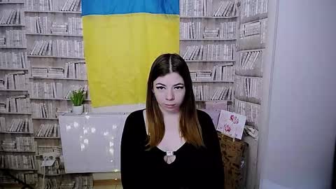 Snapshot of sabrina_sweetkiss_ chatting on September 30, 2025, 8:08 am Sabrina online show from September 30, 2025, 8:08 am