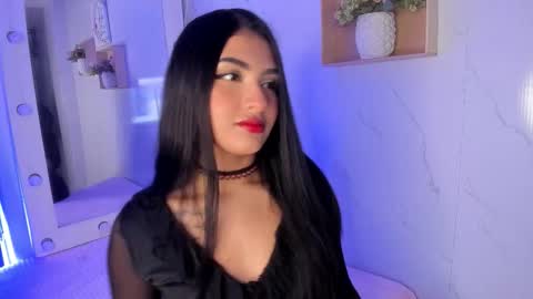 Snapshot of sabrinahims_ chatting on November 15, 2025, 2:20 am mariana online show from November 15, 2025, 2:20 am