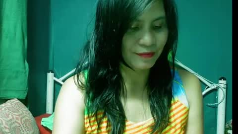 Snapshot of sabrinamae69 chatting on February 23, 2025, 7:28 pm naden online show from February 23, 2025, 7:28 pm