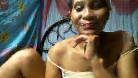 Snapshot of sabrinamae69 chatting on December 16, 2025, 2:33 pm naden online show from December 16, 2025, 2:33 pm