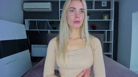 Snapshot of sabrinasharm chatting on November 10, 2025, 12:15 pm Sabrina online show from November 10, 2025, 12:15 pm