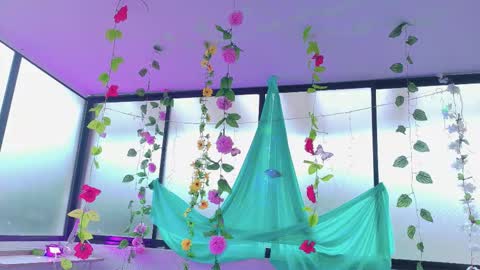 S A B R I N A  online show from October 31, 2025, 11:44 am