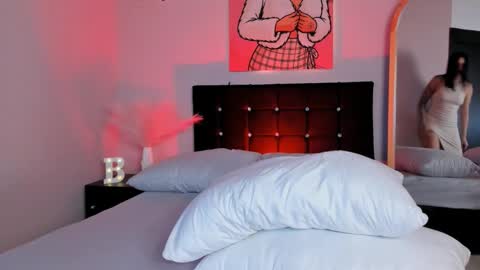 Snapshot of sabrinna_voss chatting on March 19, 2026, 12:53 pm sabrinna online show from March 19, 2026, 12:53 pm