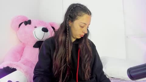 Snapshot of sadashi_moon chatting on October 23, 2025, 9:30 am online show from October 23, 2025, 9:30 am