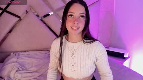 Snapshot of sadashi_moon chatting on November 12, 2025, 3:40 am online show from November 12, 2025, 3:40 am