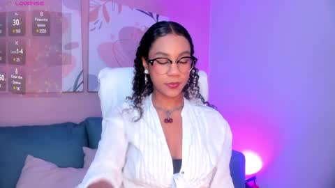 Sophie online show from December 23, 2024, 3:01 pm