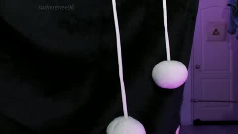 Sadie Renee  online show from April 3, 2026, 12:52 am