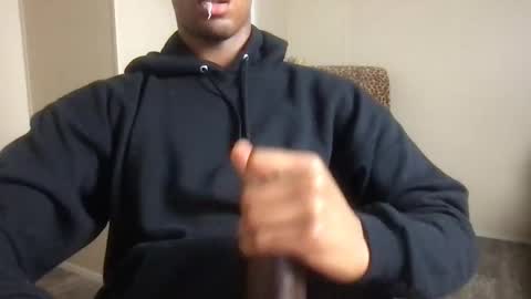 Snapshot of saeonyx chatting on December 2, 2025, 10:38 pm Saeonyx online show from December 2, 2025, 10:38 pm