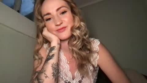 Jessica Sage online show from December 20, 2024, 7:39 pm