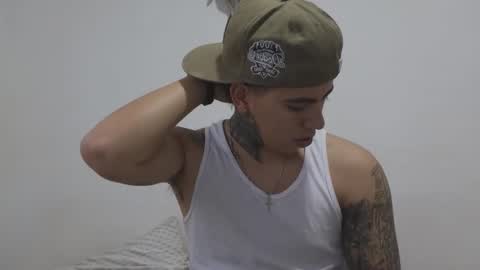 Sahara y Thiago online show from November 24, 2025, 11:10 am