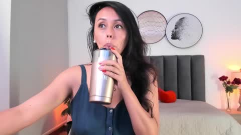 Snapshot of saharagarcia chatting on February 25, 2025, 11:22 pm Sahara Garcia online show from February 25, 2025, 11:22 pm