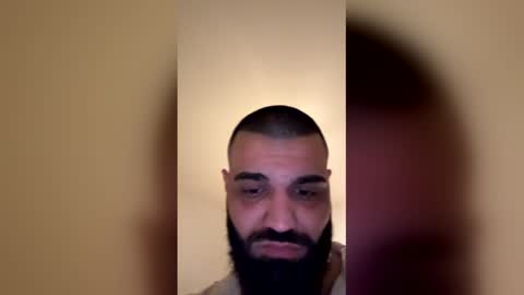 Snapshot of sahinbey80 chatting on March 23, 2026, 4:22 pm sahinbey80 online show from March 23, 2026, 4:22 pm