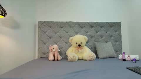 S A H M A N T A   R O S E online show from February 26, 2026, 3:49 am