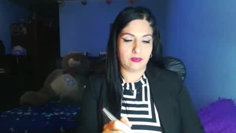 Karina online show from January 9, 2026, 1:19 am