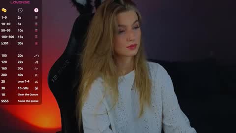 Snapshot of saillise chatting on November 22, 2025, 10:42 pm Sofia online show from November 22, 2025, 10:42 pm