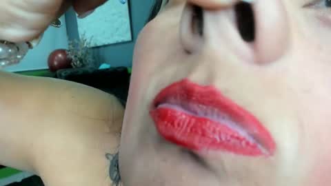 Snapshot of sailontyns chatting on October 1, 2025, 9:32 pm Sailon online show from October 1, 2025, 9:32 pm