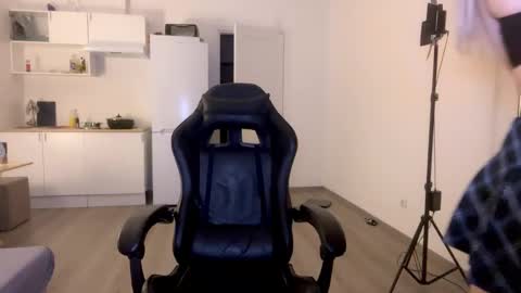 Sofia online show from March 10, 2025, 11:06 pm