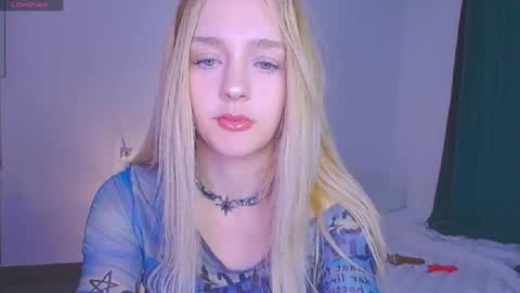 Snapshot of sailormoon666_ chatting on April 27, 2026, 9:46 pm Sofia online show from April 27, 2026, 9:46 pm