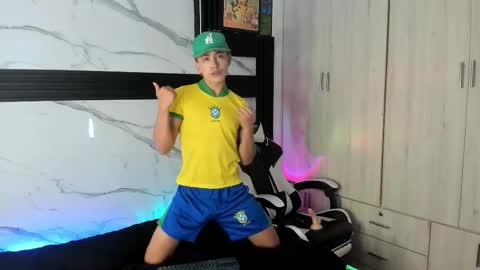 Juan online show from November 5, 2025, 3:45 pm