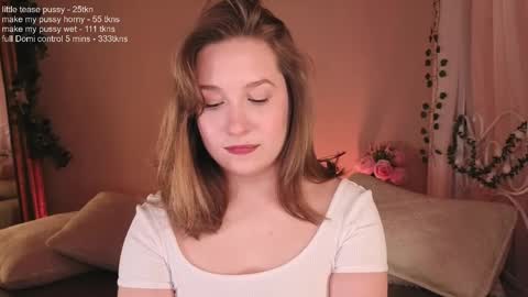 saint__vicious online show from April 8, 2026, 8:53 pm