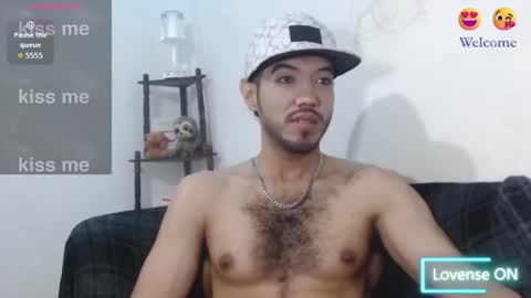 Saint Castle online show from February 16, 2026, 10:50 pm