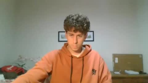 saint_nott online show from April 7, 2026, 9:15 pm