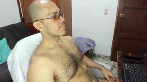 Snapshot of saintedy01 chatting on April 24, 2026, 12:18 pm saintedy01 online show from April 24, 2026, 12:18 pm