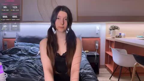 Snapshot of saintsroww chatting on December 14, 2025, 8:20 am Alice online show from December 14, 2025, 8:20 am