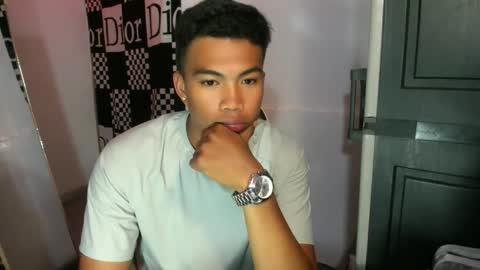 Snapshot of saj_taylor chatting on June 2, 2026, 12:18 pm Taylor online show from June 2, 2026, 12:18 pm