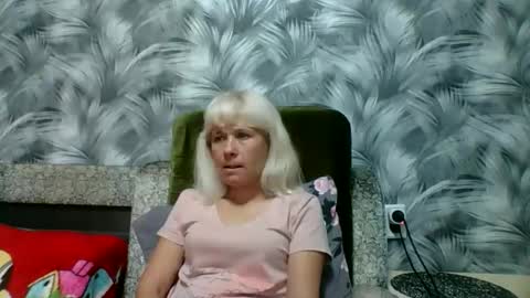 Snapshot of sakura_blonde chatting on October 9, 2025, 9:29 am sakura_blonde online show from October 9, 2025, 9:29 am